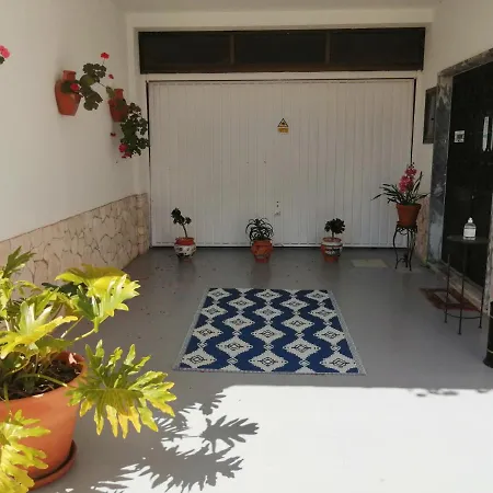Bb Silvercoast Casa Flores Oda ve Kahvaltı Santa Catarina (Leiria)