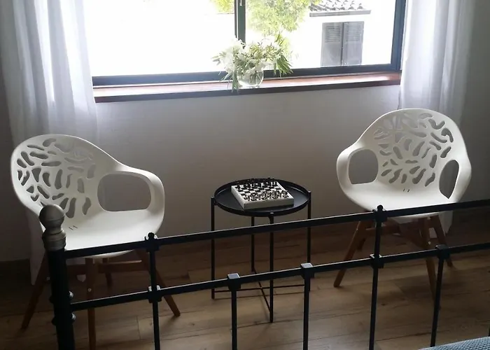 Alojamento de Acomodação e Pequeno-almoço Bb Silvercoast Casa Flores Santa Catarina (Leiria)